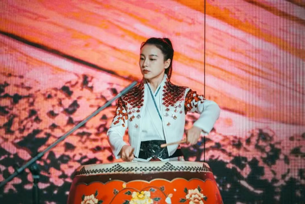 美好预告 | 文都乐社—南京世界文学客厅汤莎乐夜特别演出